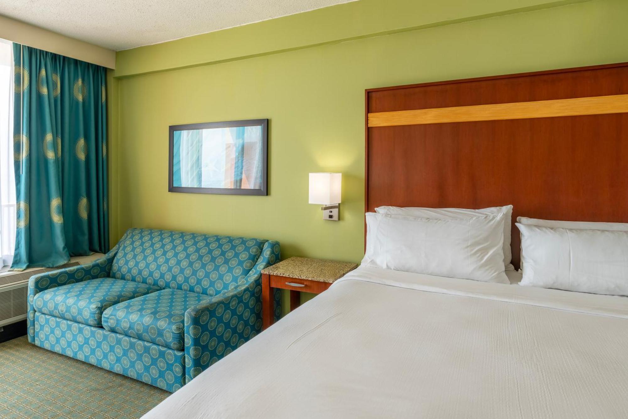& Virginia - North By Ihg